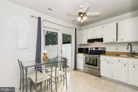 611 Madison Court Unit# 611, Stafford, Virgínia 22554, Estados Unidos