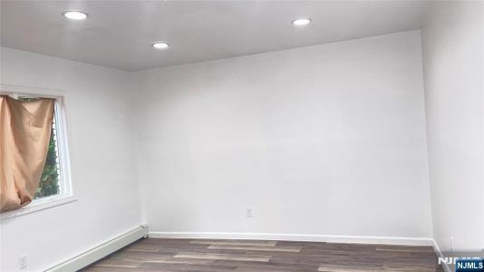 41 Hillcrest Avenue, Lodi, New Jersey 07644, États-Unis