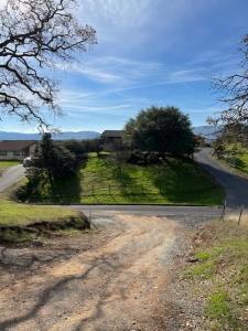 2825 Quail Hill Road, Copperopolis, California 95228, USA