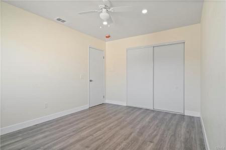 156 E king Street 4, San Bernardino, קליפורניה 92408, ארצות הברית של אמריקה 