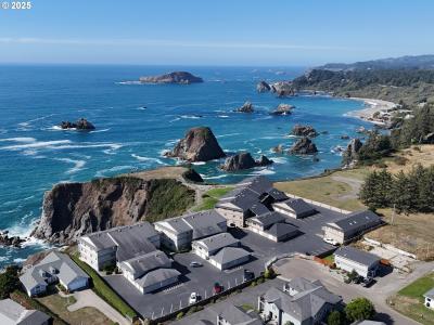 1305 MOORE ST 402, Brookings, Oregon 97415, Estados Unidos