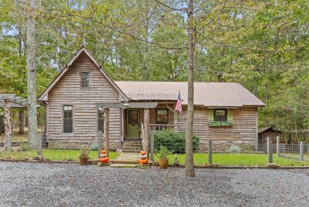 6112 Cove Road, Mentone, Alabama 35984