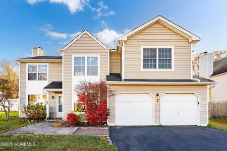 51 Sherrybrooke Drive, Howell, New Jersey 07731, États-Unis