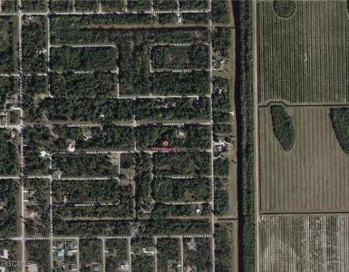 1237 Ramus Street E, Lehigh Acres, Floride 33974, États-Unis