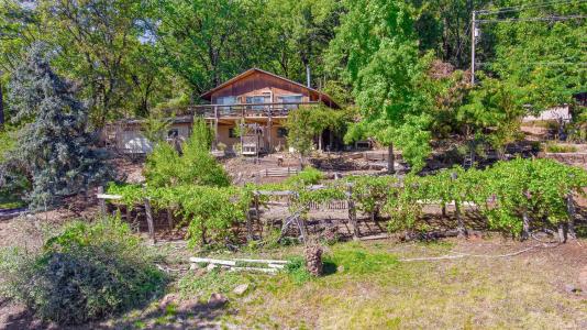 3472 Meyers Road, Camino, California 95709, USA