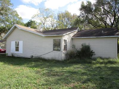 704 N Main Street N, Pleasant Hope, ミズーリ 65725, アメリカ合衆国