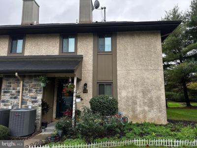 137 Hampshire Drive, Plainsboro, NJ 08536, USA