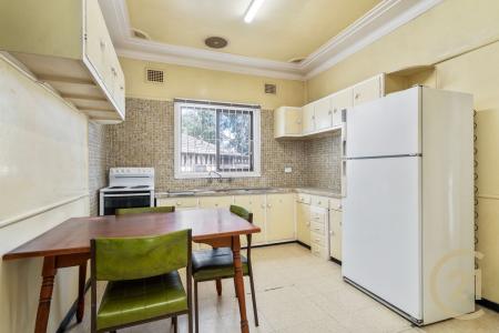 21 Phillip Avenue, Cabramatta, NSW 2166, Australia