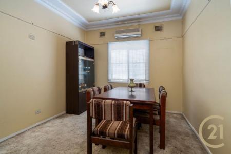 21 Phillip Avenue, Cabramatta, NSW 2166, Australia