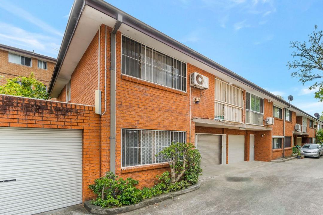 2/51 Hughes Street, Cabramatta, NSW 2166, Australia