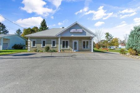 447 Rg Notre-Dame, Saint-Chrysostome, Québec J0S 1R0, Canada