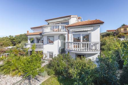 Prade - cesta X, Koper, Obalno - kraška 6000, Slovenia