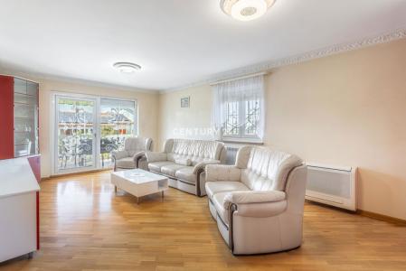 Prade - cesta X, Koper, Obalno - Kraška 6000, 	Eslovenia