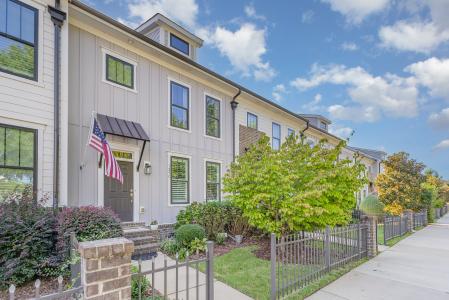 125 C Capital Avenue, Mooresville, צפון קרוליינה 28117, ארצות הברית של אמריקה 