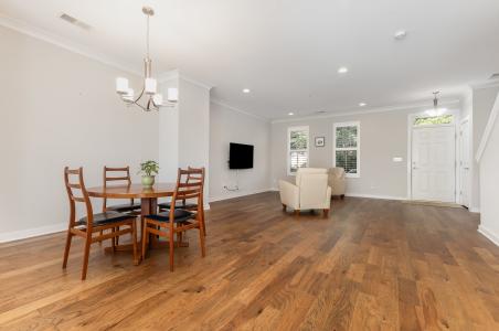 125 C Capital Avenue, Mooresville, צפון קרוליינה 28117, ארצות הברית של אמריקה 