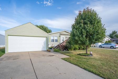 2407 SE Victory Drive, Grimes, Iowa 50111, USA