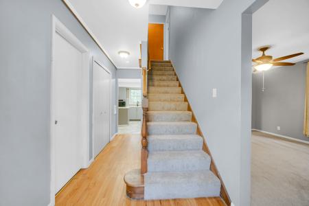 402 Powderhorn Dr., Valparaiso, אינדיאנה 46383, ארצות הברית של אמריקה 