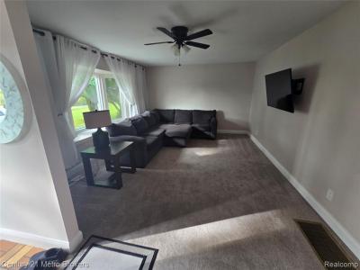 12184 Hill Road, Riley, Michigan 48041