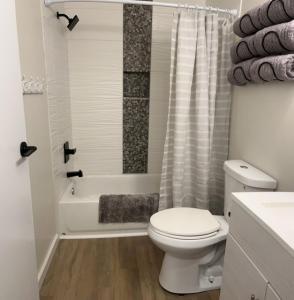 121 Henderson Place, Cadillac, Michigan 49601, Stati Uniti