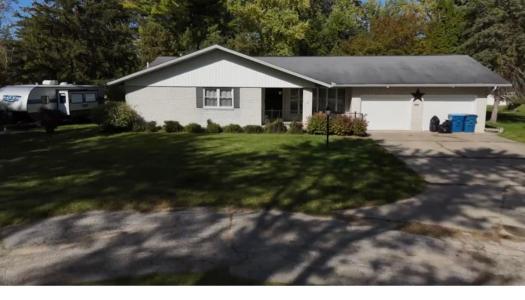 1056 W Center, Essexville, Мичиган 48732, Соединенные Штаты