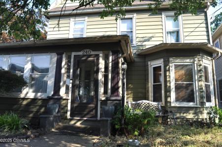 240 E 5th Street, Bloomsburg, פנסילבניה 17815, ארצות הברית של אמריקה