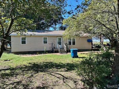 209 Kell Road, Catron, Missouri 63833, USA