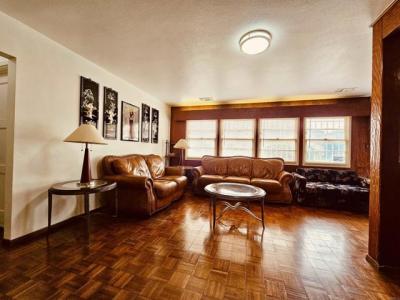 3333 Delta Av, Long Beach, California 90810