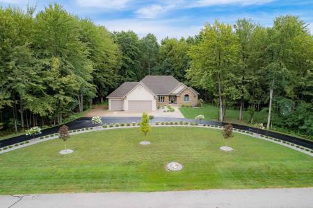 2262 N Rolling Ridge, Midland, Michigan 48642, USA
