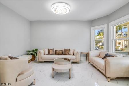 174 Demott Ave, Clifton City, 新泽西州 07011, 美国