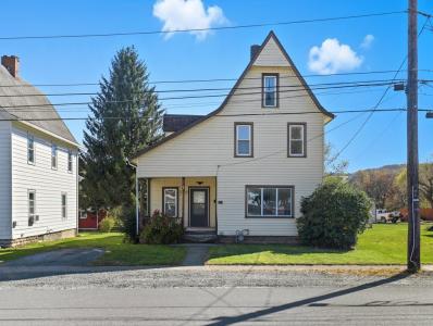 134 East Second St, Cantão, Pennsylvania 17724, Estados Unidos