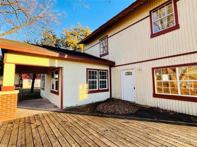 312 W C Street, Alex, Oklahoma 73002, USA