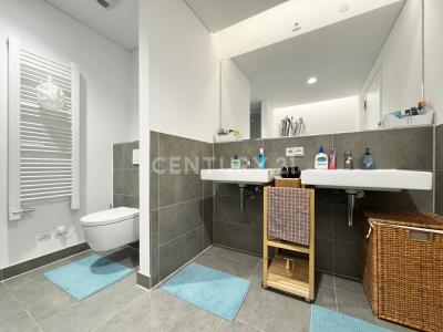 Frankfurt, Andalucia 60486, Germany