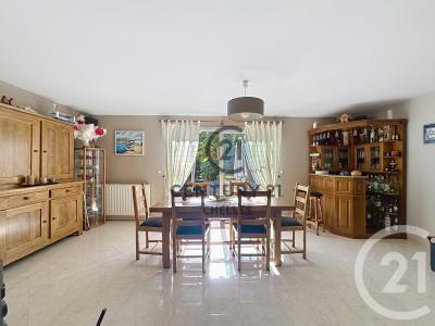 Chelles, איל-דה-פרנס 77500, צרפת