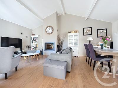 Jouy En Josas, Isla De Francia 78350, Francia