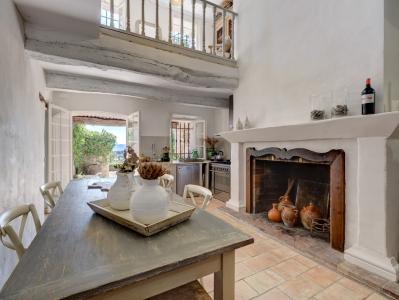 Chateauneuf Grasse, Provence-Alpes-Côte D'Azur 06740, Francia