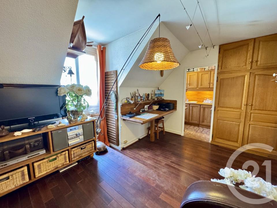 Fontainebleau, Île-de-France 77300, France