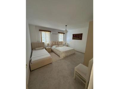 Periferia Berat, Berat, Albania