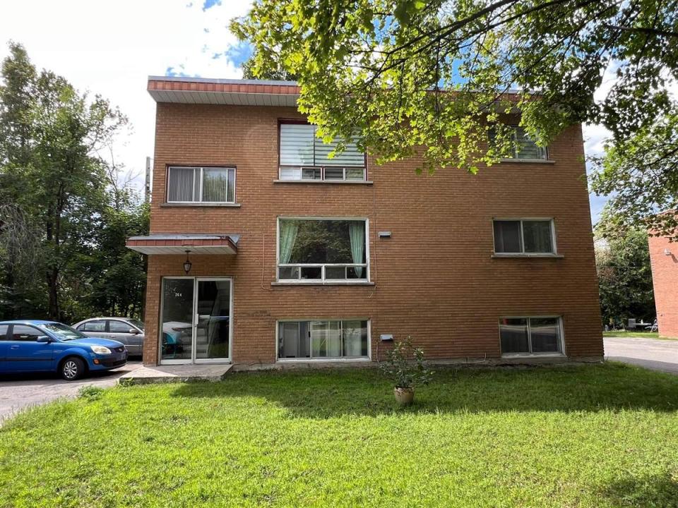 264 Rue Féré, Saint-Eustache, 魁北克省 J7R 2T9, 加拿大