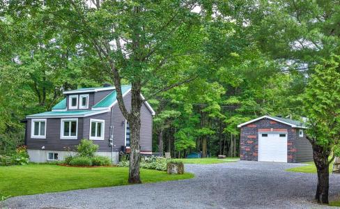 1902 Ch. Morrisson, קוויבק J5M 1W7, קנדה