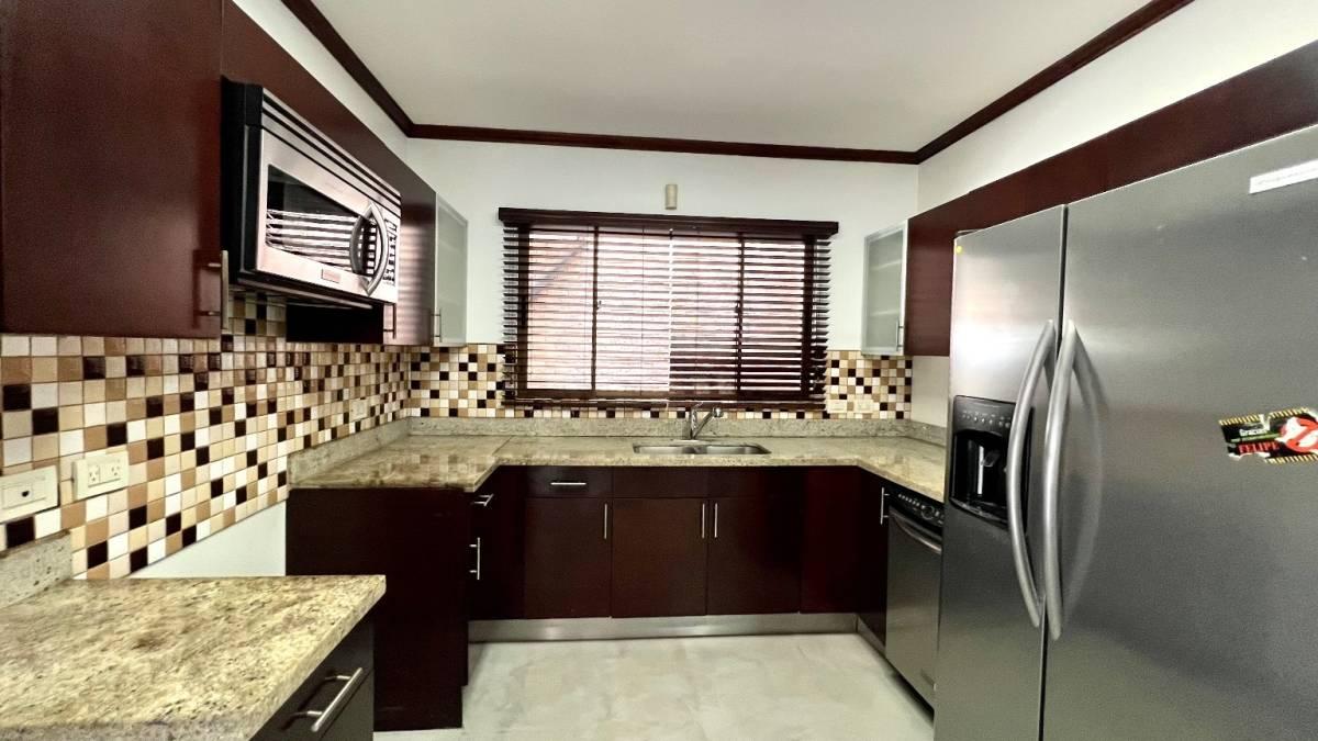 , Lindora Pozos Santa Ana, San José 00001, Costa Rica