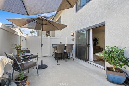 24001 Neece #4, Torrance, 加利福尼亚州 90505, 美国