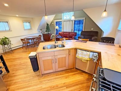 75 Maple Street, Torrington, Connecticut 06790, USA