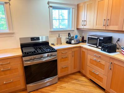 75 Maple Street, Torrington, Connecticut 06790, USA