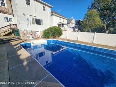 1420 College Avenue, Dunmore, 宾夕法尼亚州 18512, 美国