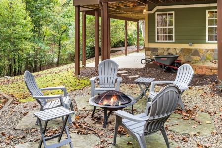 82 Hebron Way, Young Harris, Georgia 30582, HOA KỲ