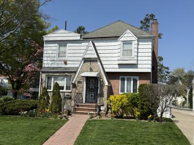 115-118 229 Street, Cambria Heights, New York 11411, Stati Uniti