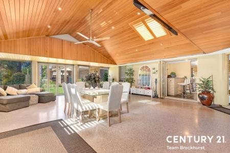 58 Stirling Crescent, High Wycombe, WA 6057, Australie