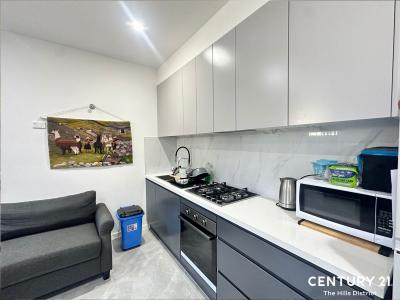 5A Ficus Place, Macquarie Fields, NSW 2564, Australia