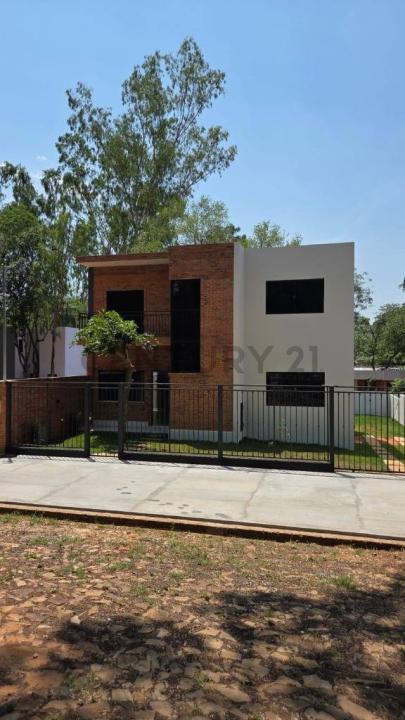 Maramburé Fraccción III, Luque, Central 00001, Paraguay