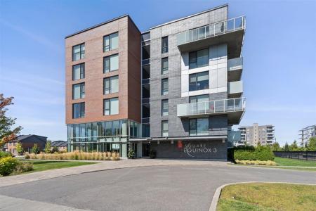 17  Av. Gendron, Pointe-Claire, Quebec H9R 0B8, Canada